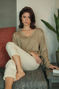 - Knitted sweater - Beige