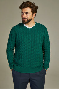 - Cable cashmere sweater Solid Emerald