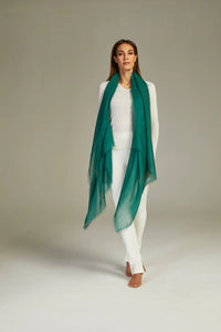 - Solid Emerald