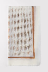 - White Lacca Copper Carpet