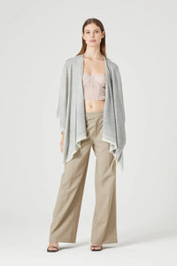 - Cape Knitted Spray Perla